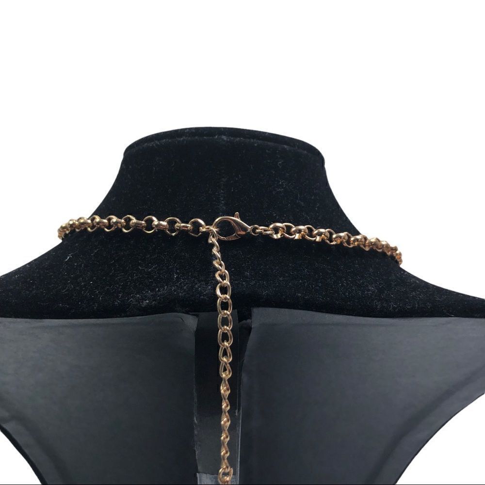 Statement Necklace - Picture 3 of 3
